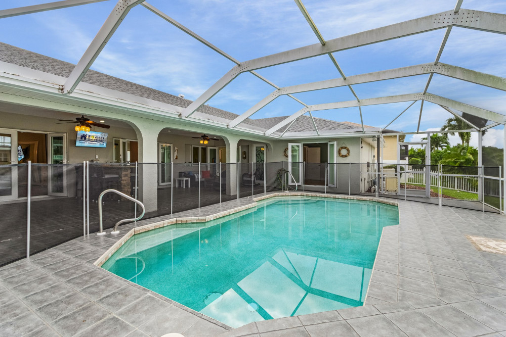 Cape Coral 670