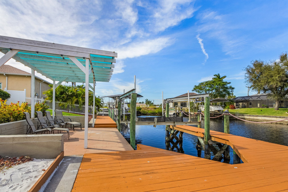 Cape Coral 670