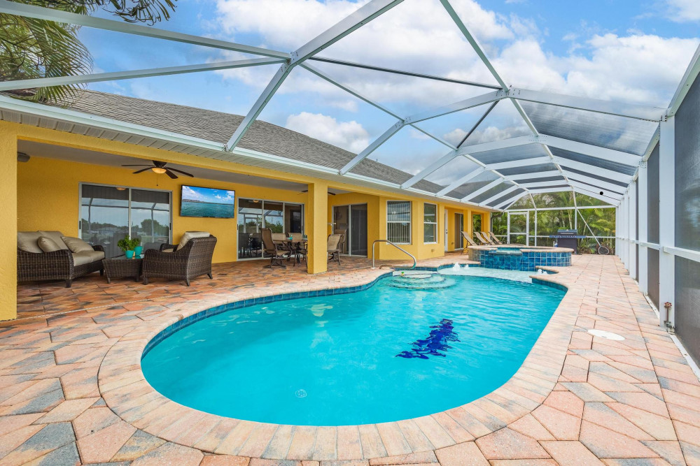 Cape Coral 657