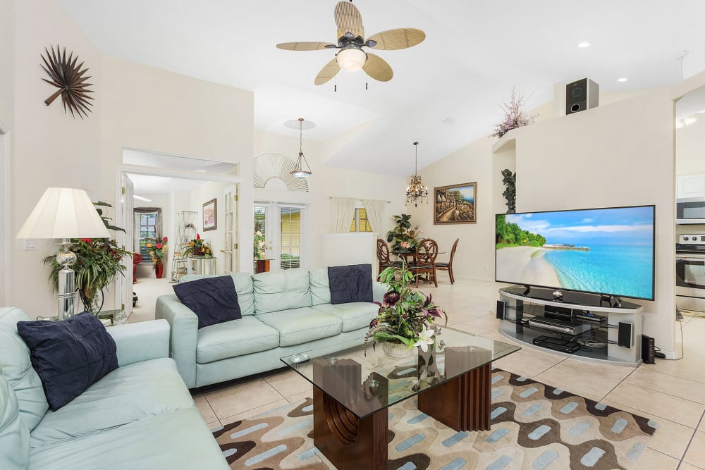 Cape Coral 657