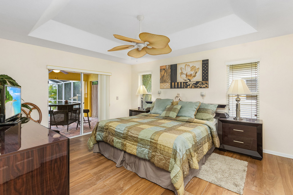 Cape Coral 657