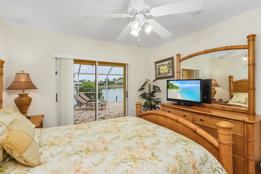 Cape Coral 657