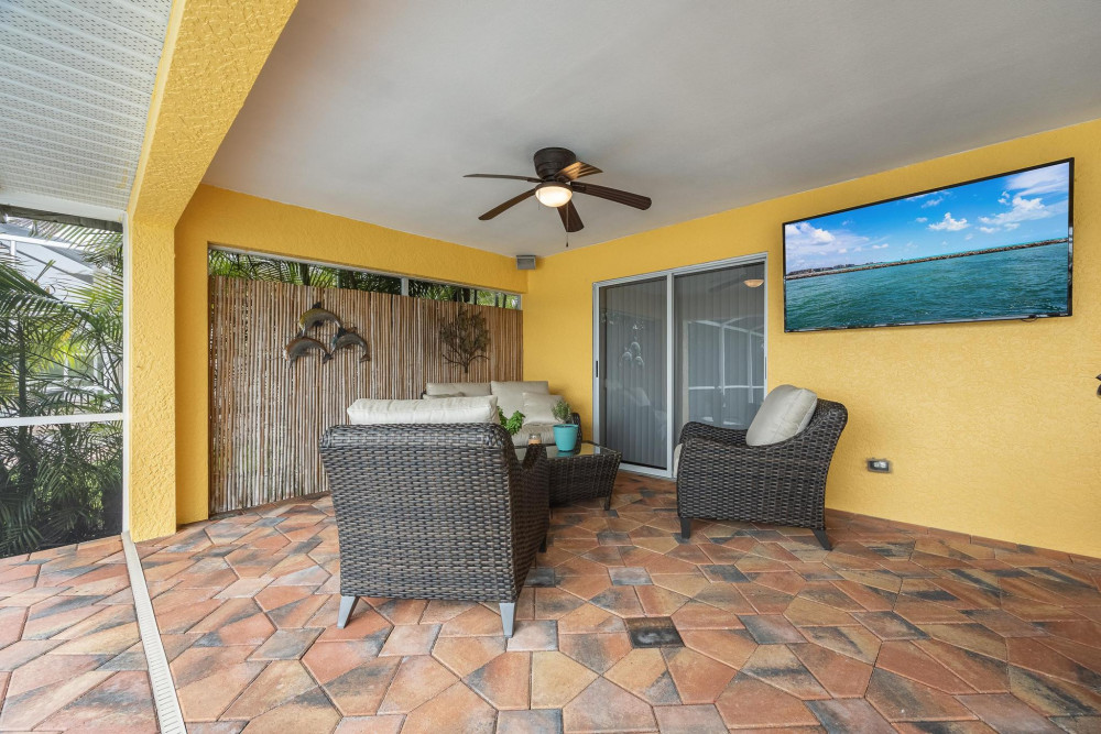 Cape Coral 657
