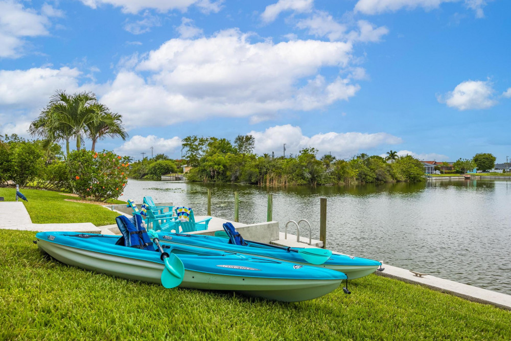 Cape Coral 657