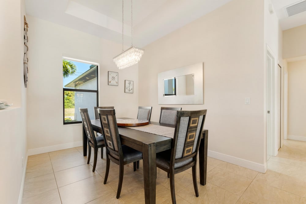 Cape Coral 648