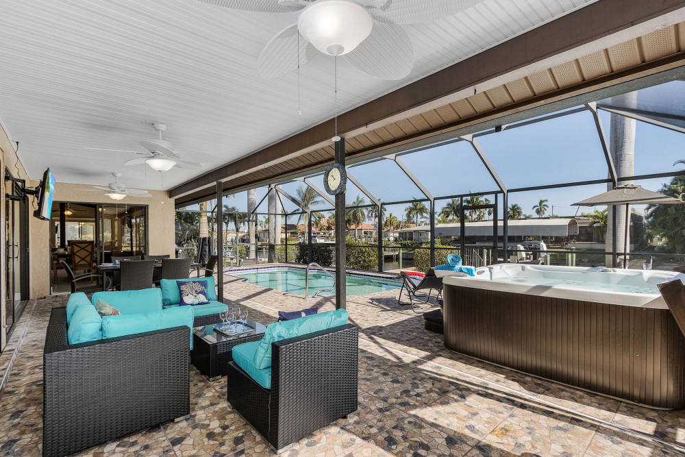 Cape Coral 650