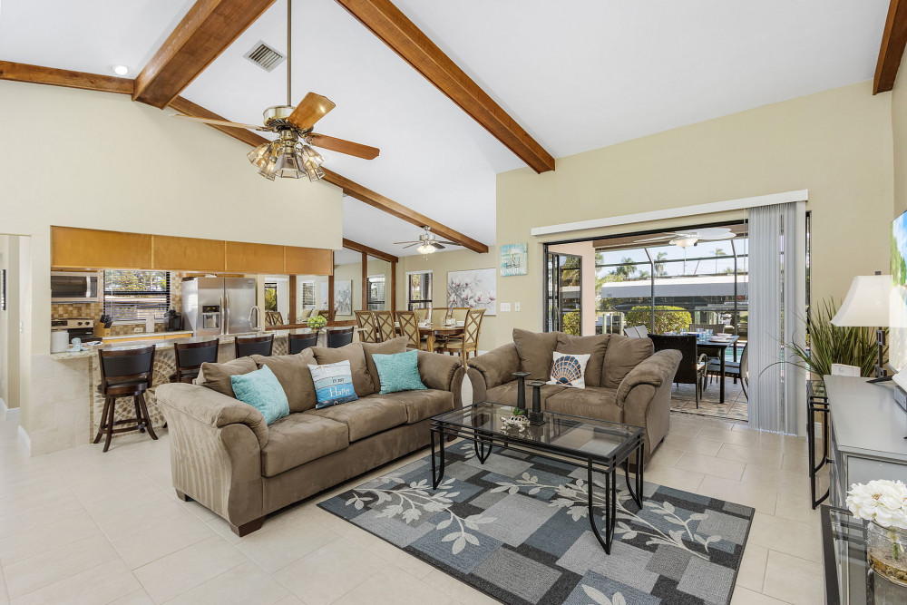 Cape Coral 650