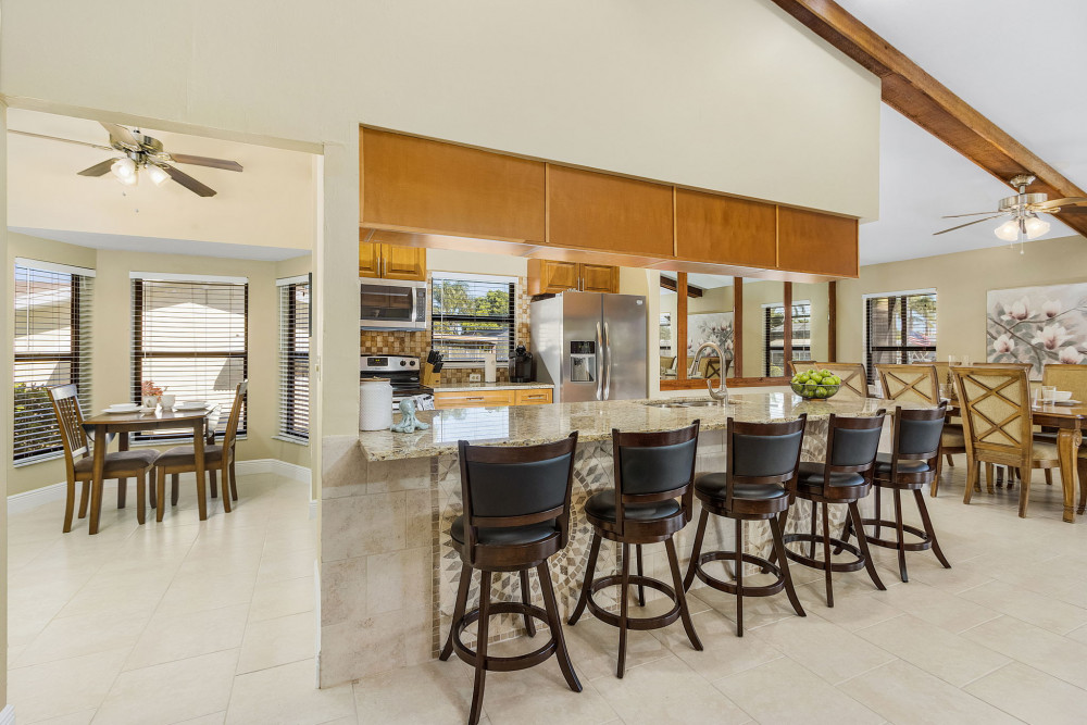 Cape Coral 650