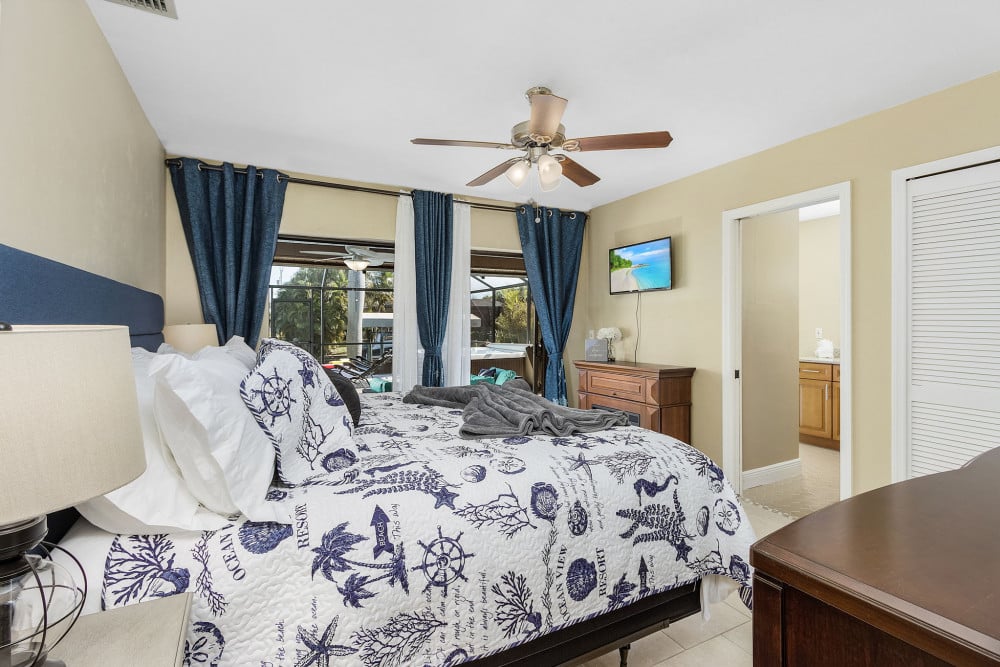 Cape Coral 650