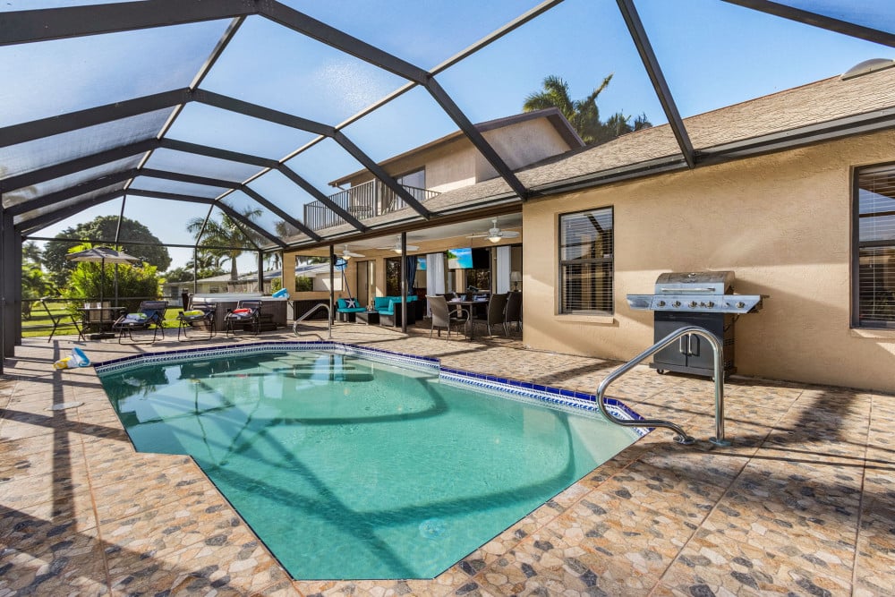 Cape Coral 650