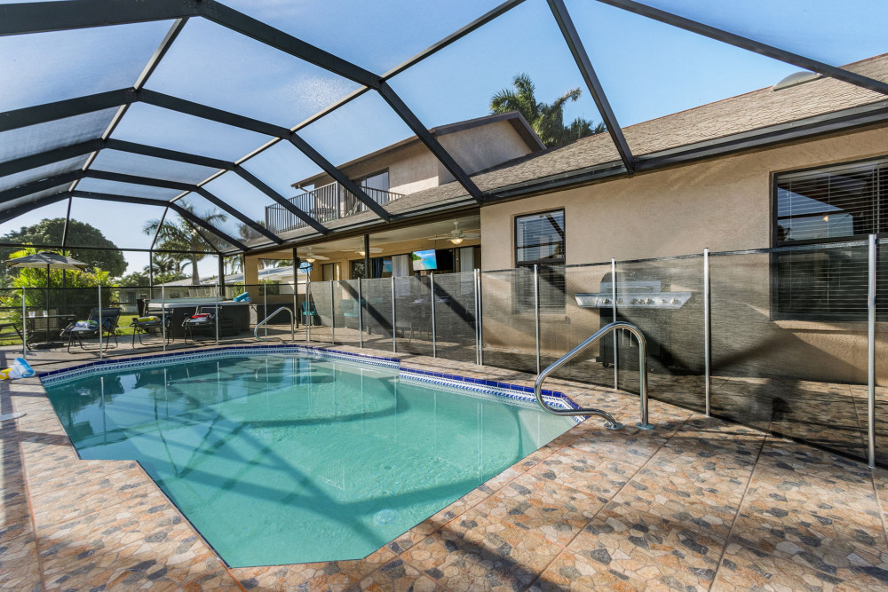 Cape Coral 650