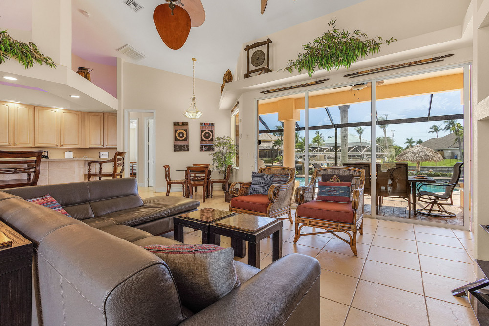 Cape Coral 640