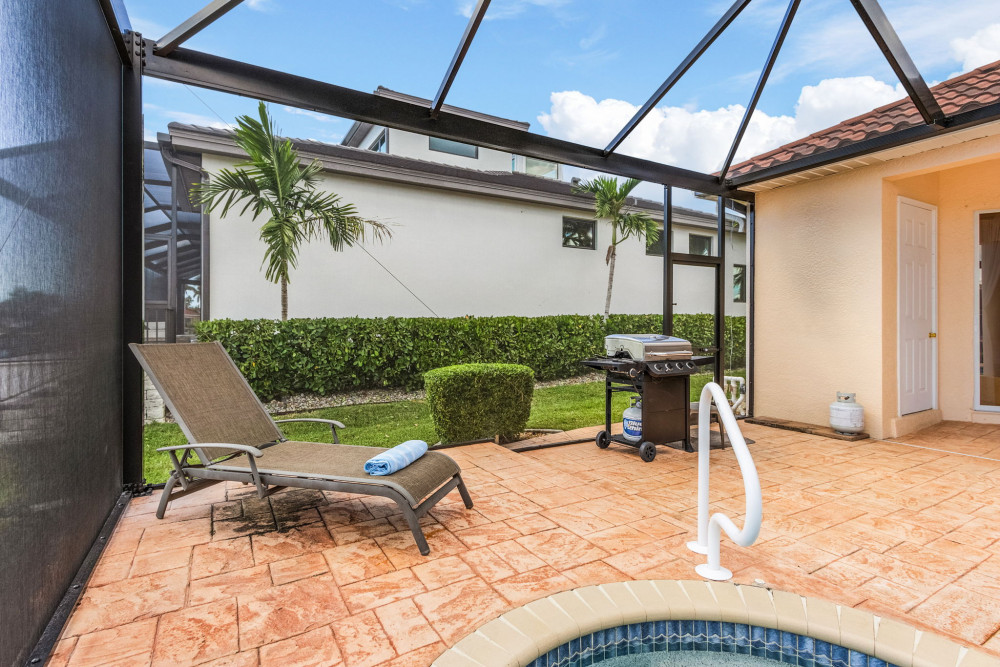 Cape Coral 640