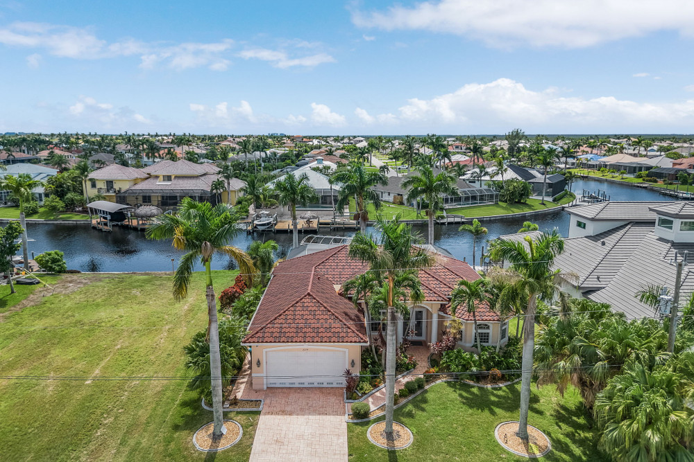 Cape Coral 640