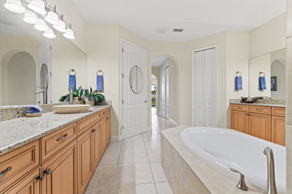 Cape Coral 613