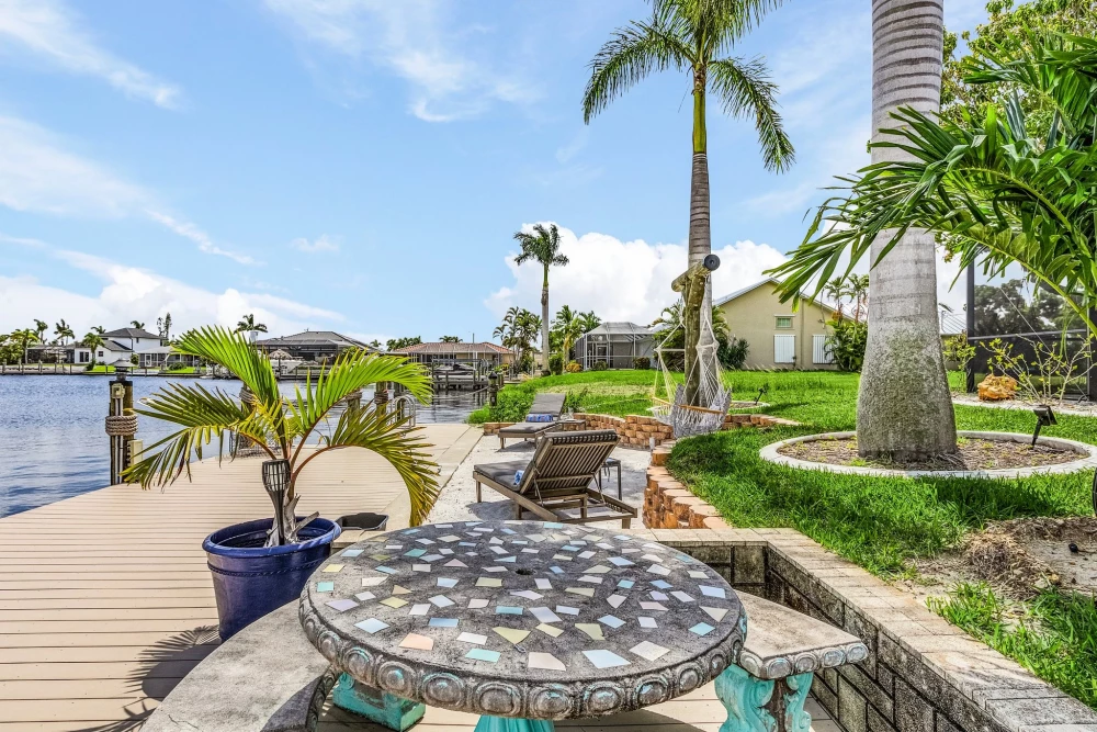 Cape Coral 493