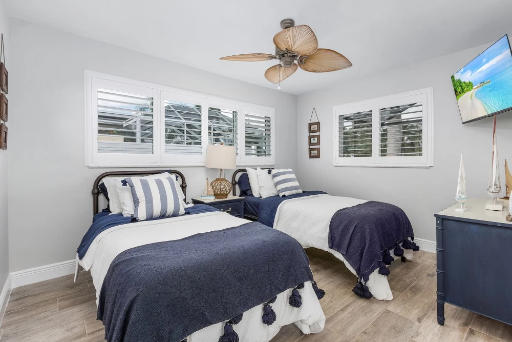 Cape Coral 493
