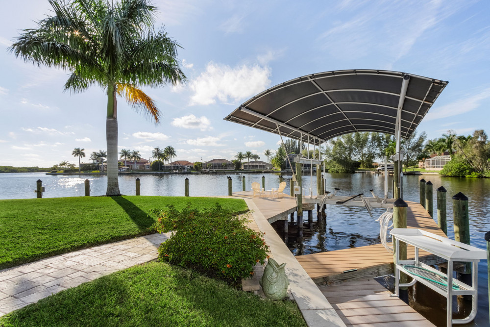 Cape Coral 484