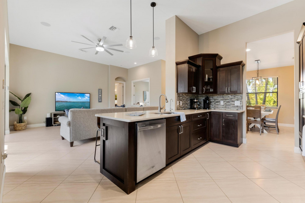 Cape Coral 604