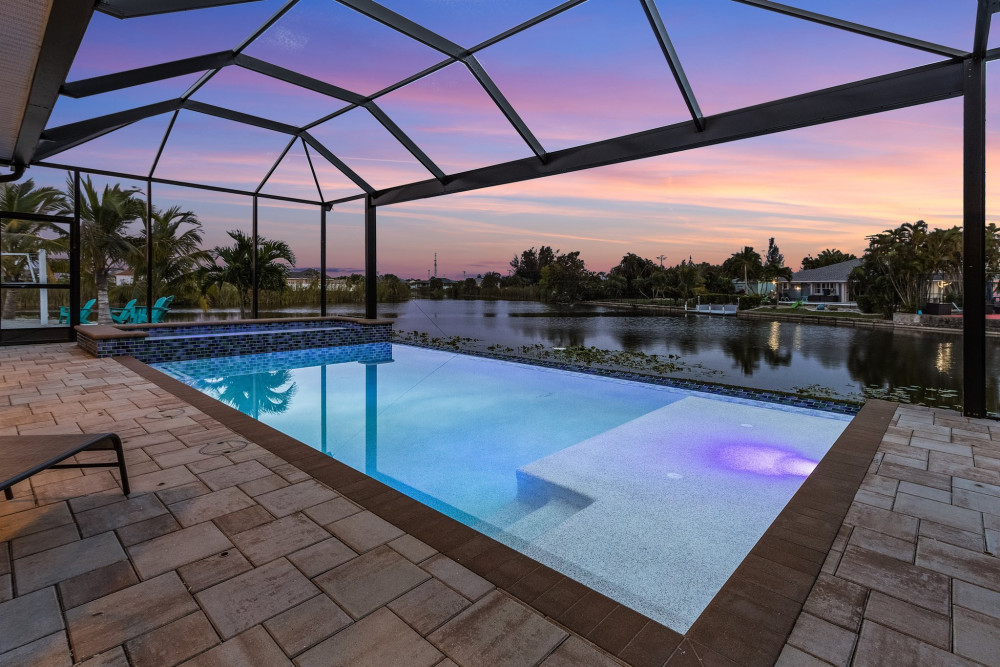 Cape Coral 552