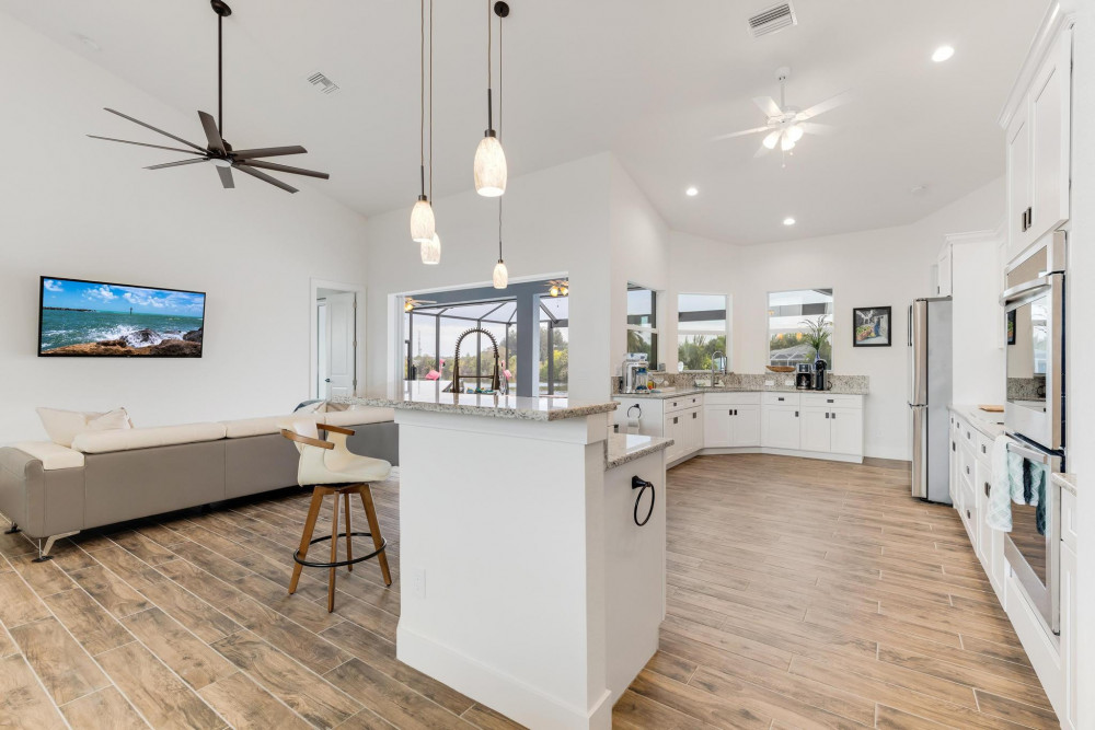 Cape Coral 552