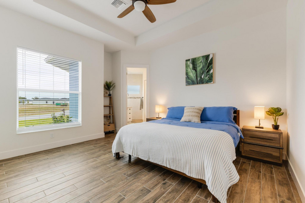 Cape Coral 552
