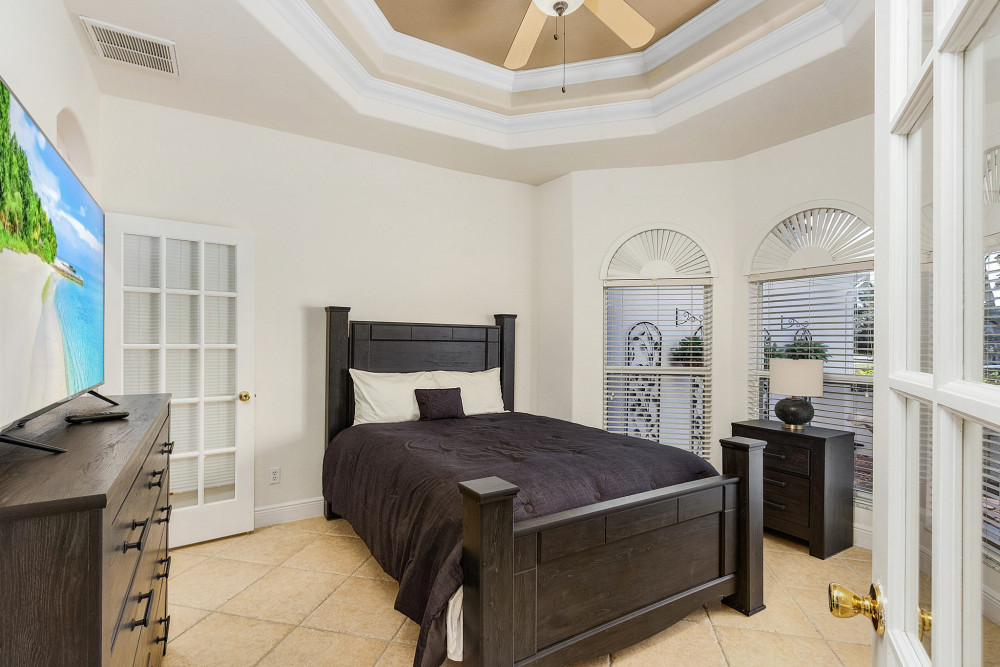 Cape Coral 551