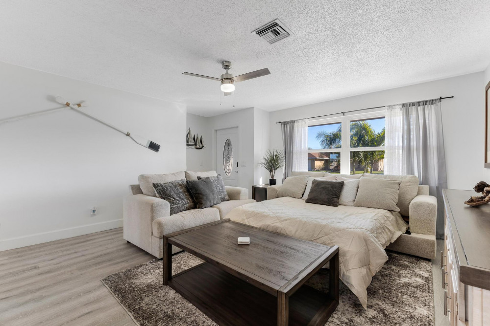 Cape Coral 556