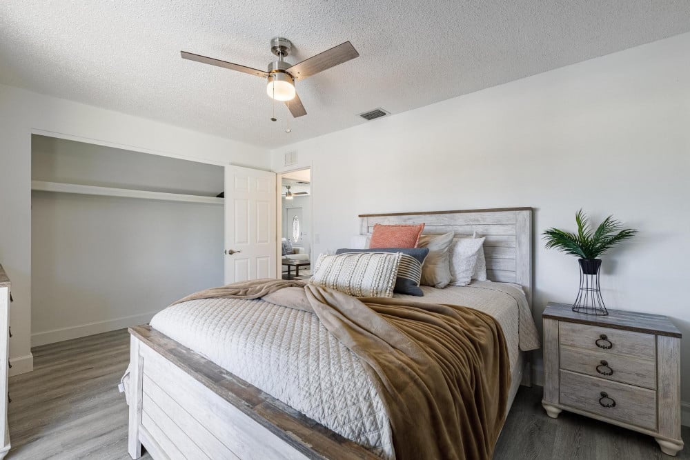 Cape Coral 556