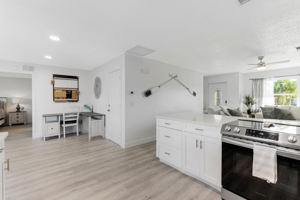 Cape Coral 556