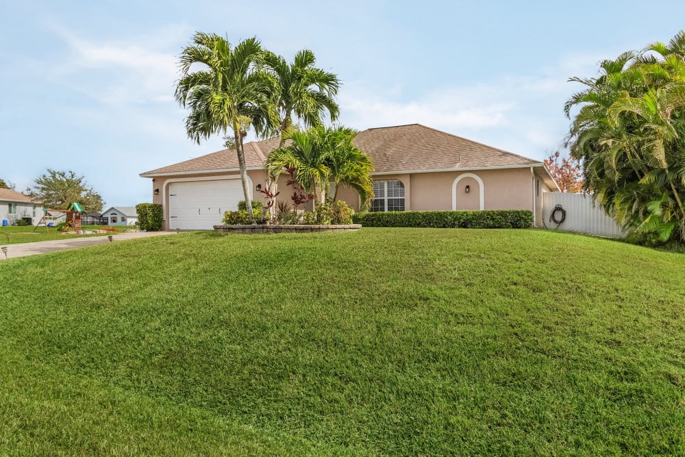 Cape Coral 555