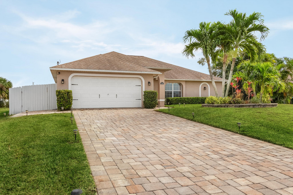 Cape Coral 555