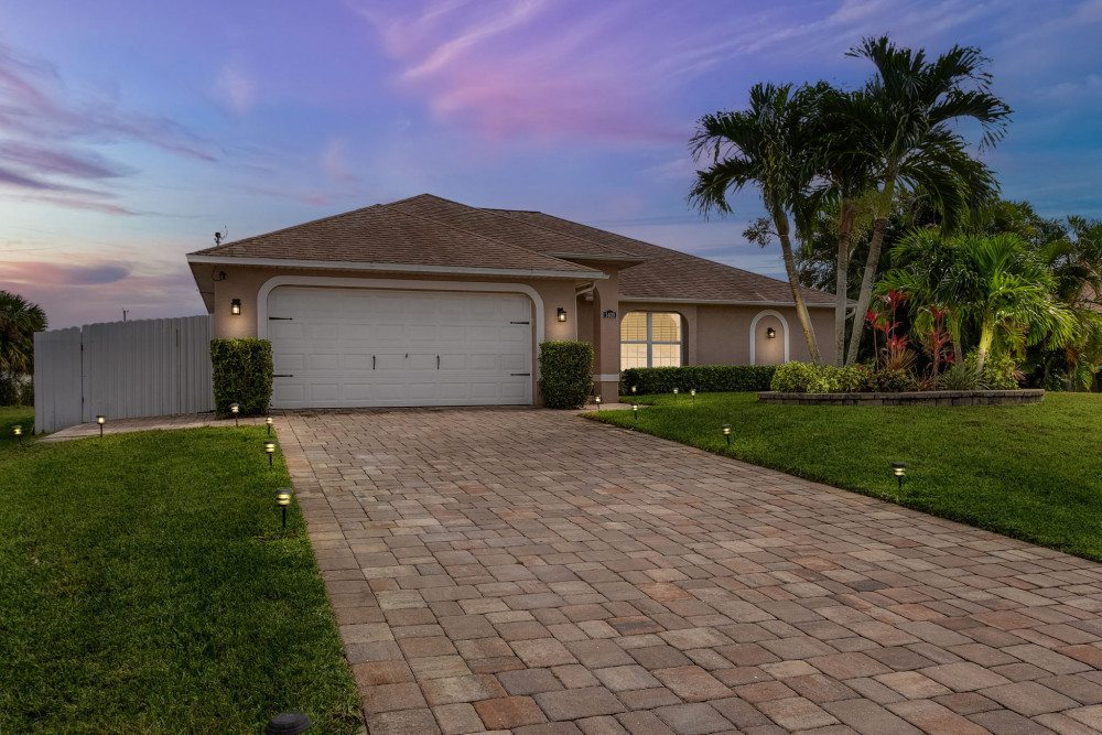 Cape Coral 555