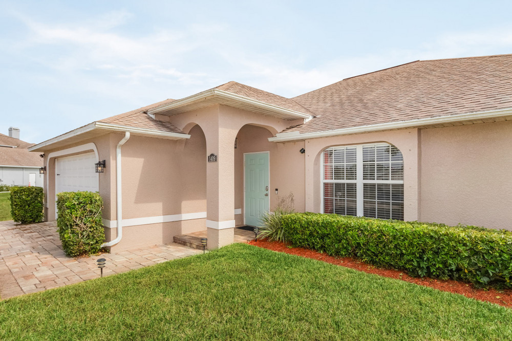 Cape Coral 555