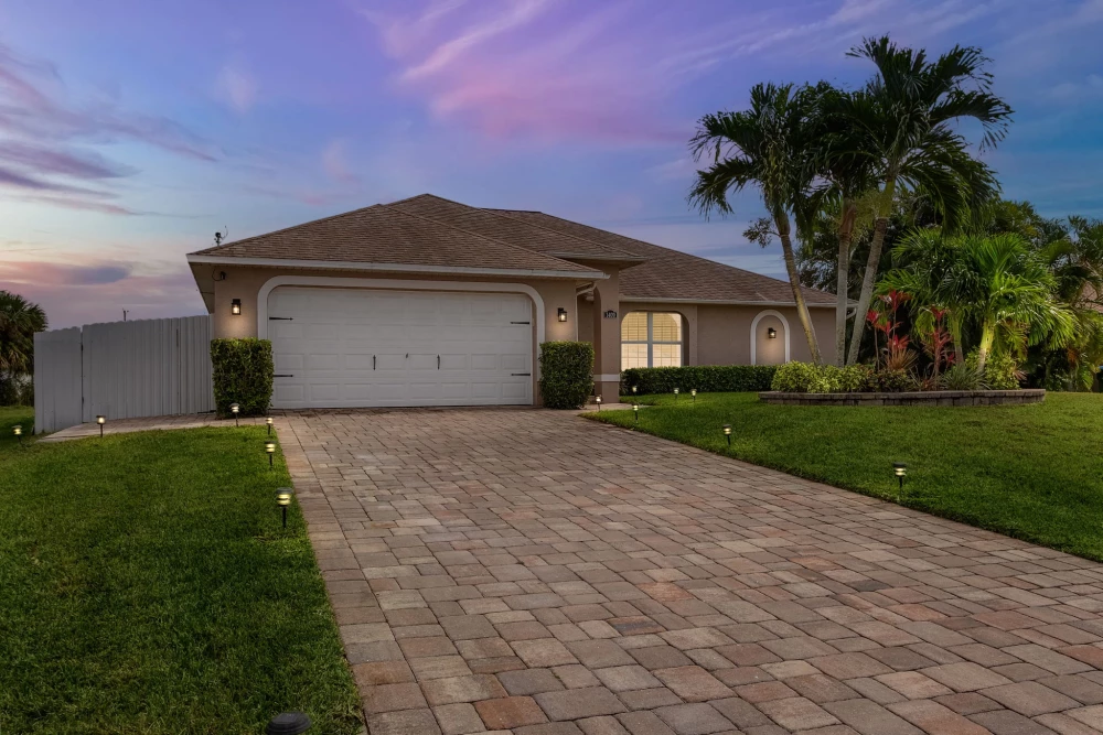 Cape Coral 555
