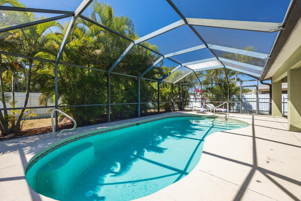 Cape Coral 573