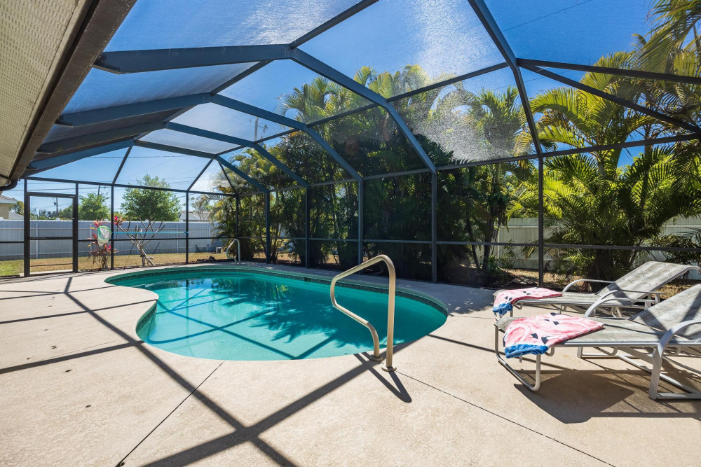 Cape Coral 573