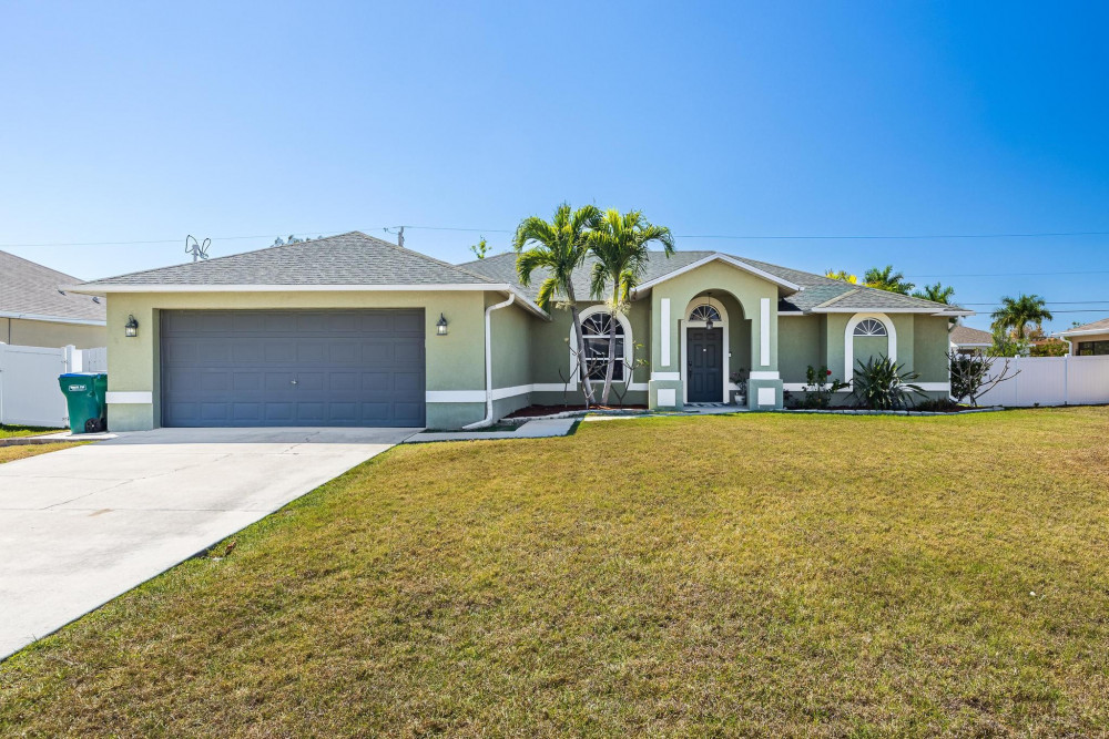 Cape Coral 573