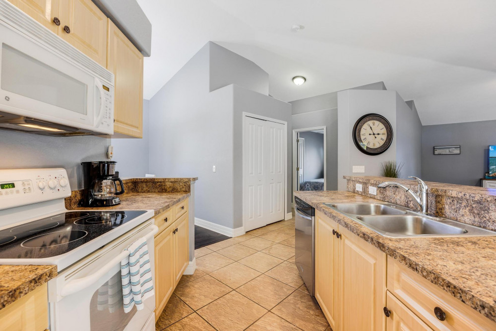 Cape Coral 573