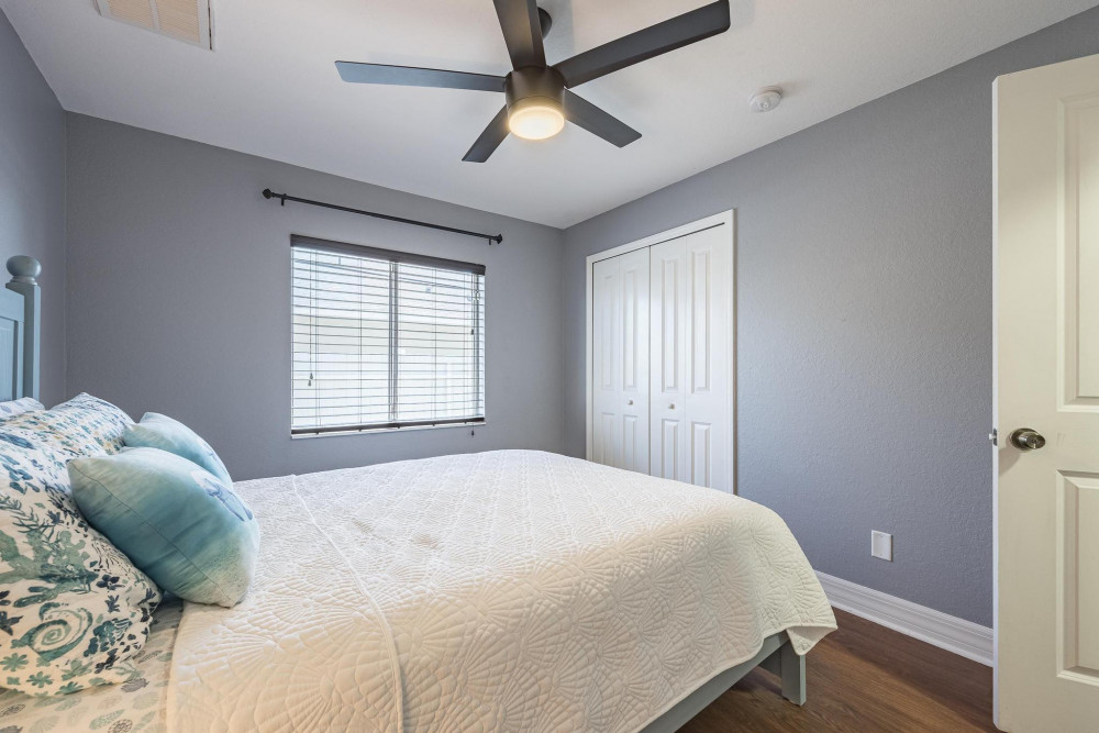 Cape Coral 573