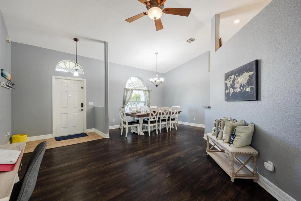 Cape Coral 573