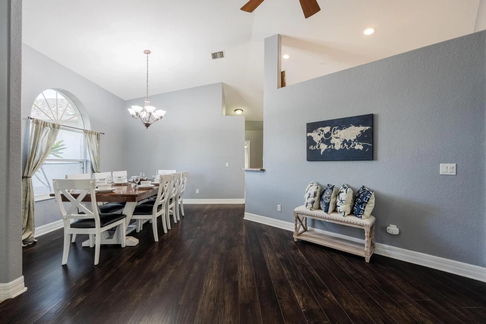 Cape Coral 573