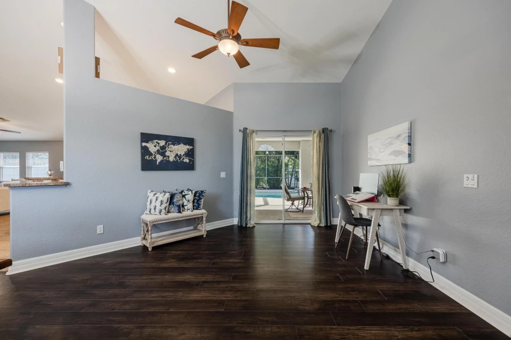 Cape Coral 573