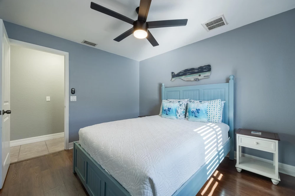 Cape Coral 573
