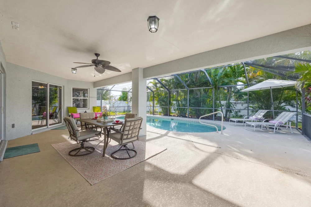 Cape Coral 573