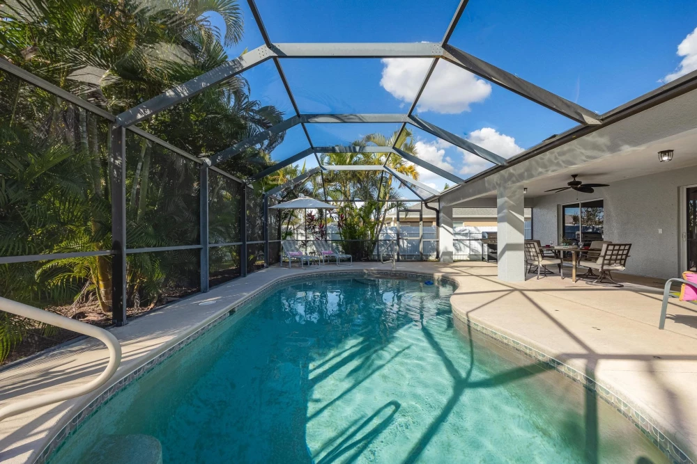 Cape Coral 573