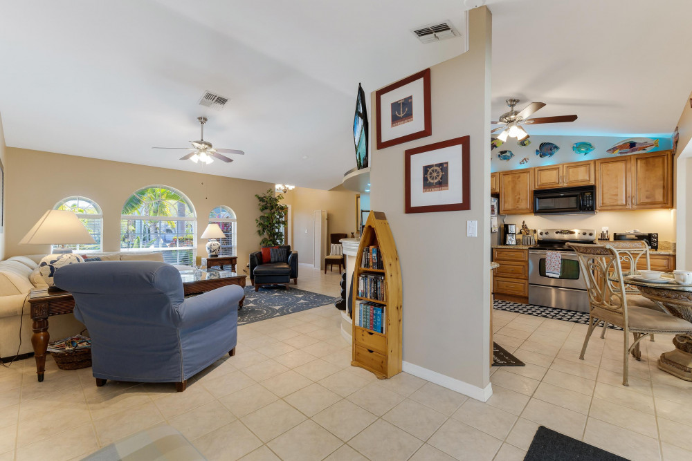 Cape Coral 520