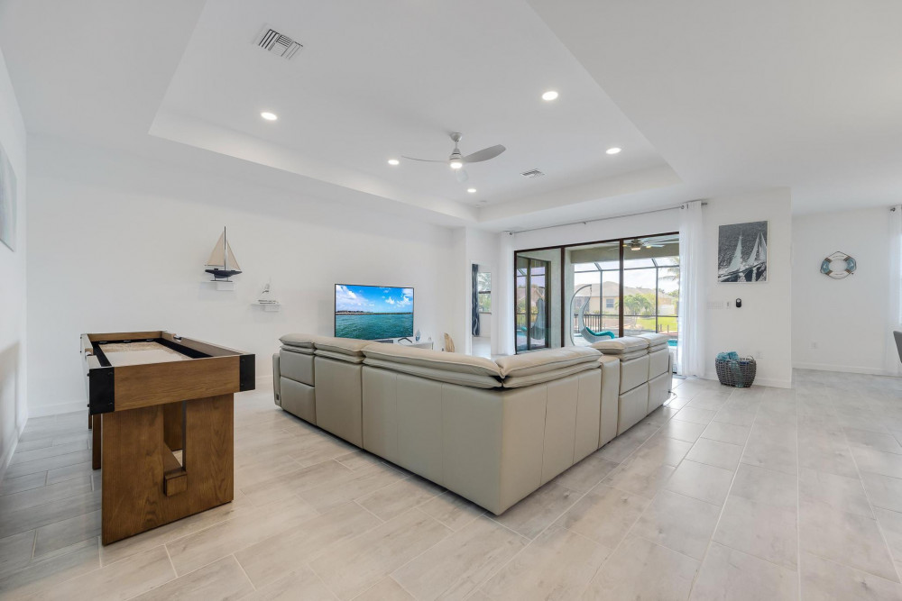 Cape Coral 523