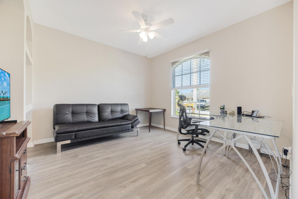 Cape Coral 494