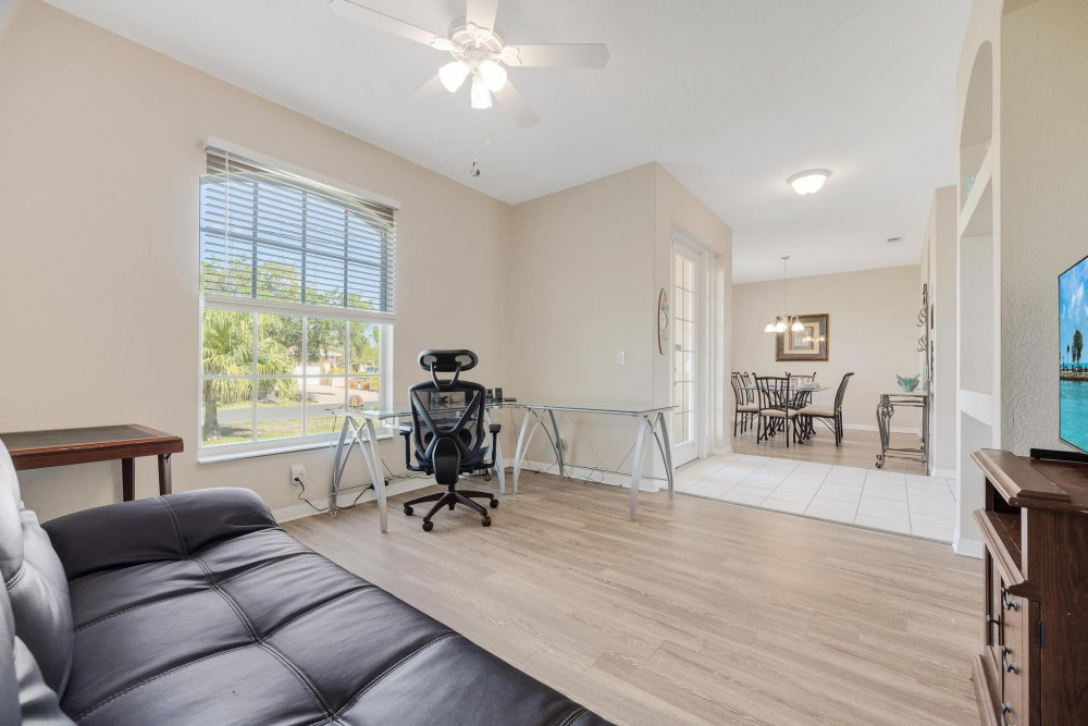 Cape Coral 494